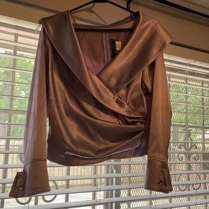 Beautiful top dressy style